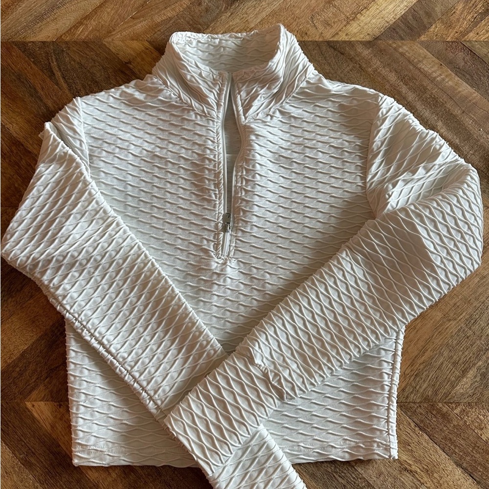 Buffbunny Quarter Zip Pullover